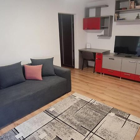 La Bloc Apartment Arad Ngoại thất bức ảnh